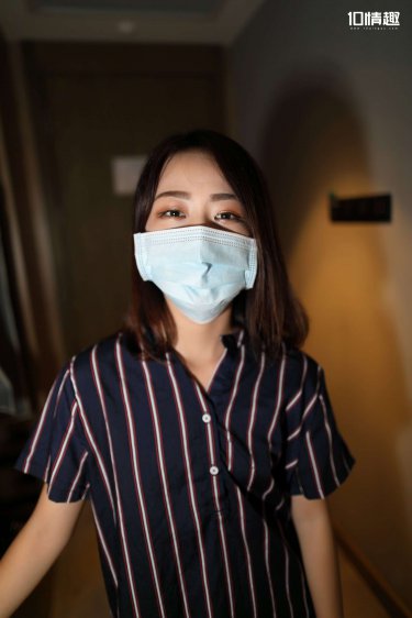 太子妃今天掉马了吗